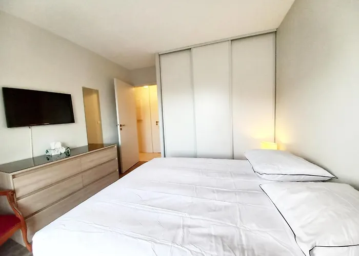 St Raphaël centre- plages à proximité-tout à pieds * Saint-Raphaël