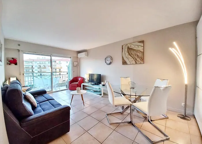 St Raphaël centre- plages à proximité-tout à pieds Saint-Raphaël