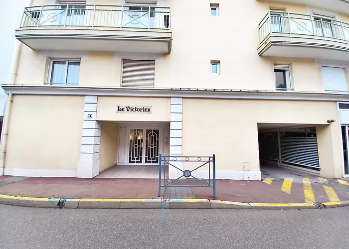 St Raphaël centre- plages à proximité-tout à pieds Apartamento Saint-Raphaël